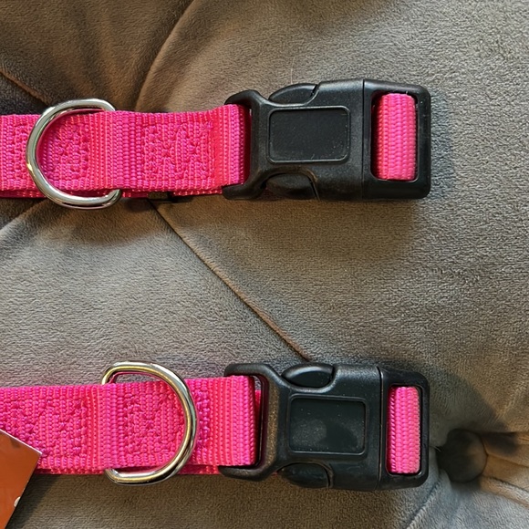 Adjustable 18-26” Pink Nylon Dog Collar - Picture 2 of 3
